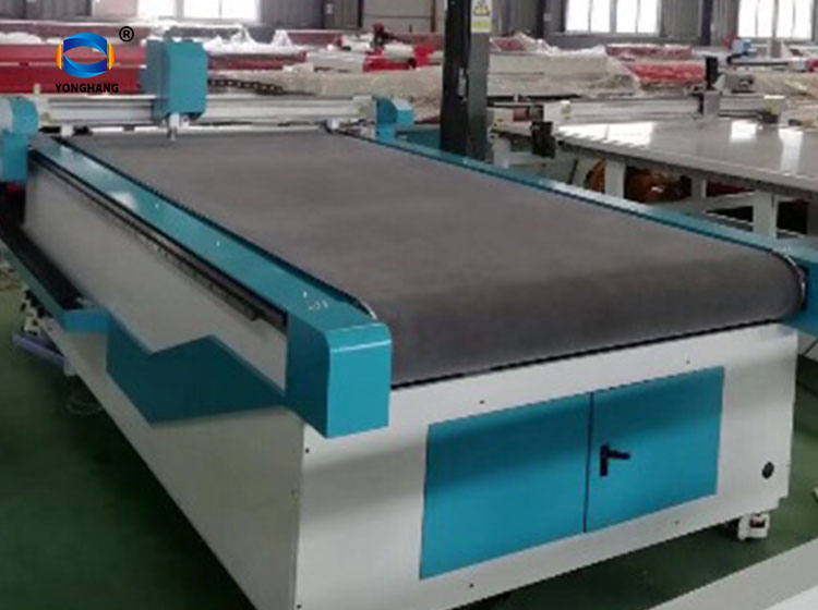 Double-sided felt conveyor belt