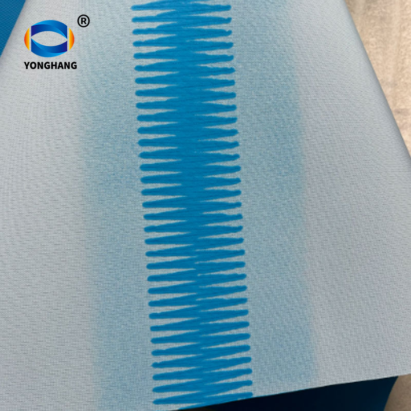 PU conveyor belt with diamond pattern finger interface