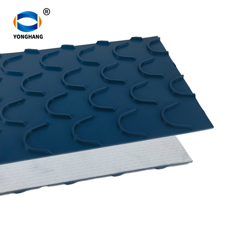 Dark green PVC Crescent Moon-shaped conveyor belt 3 Dark green PVC Crescent Moon-shaped conveyor belt